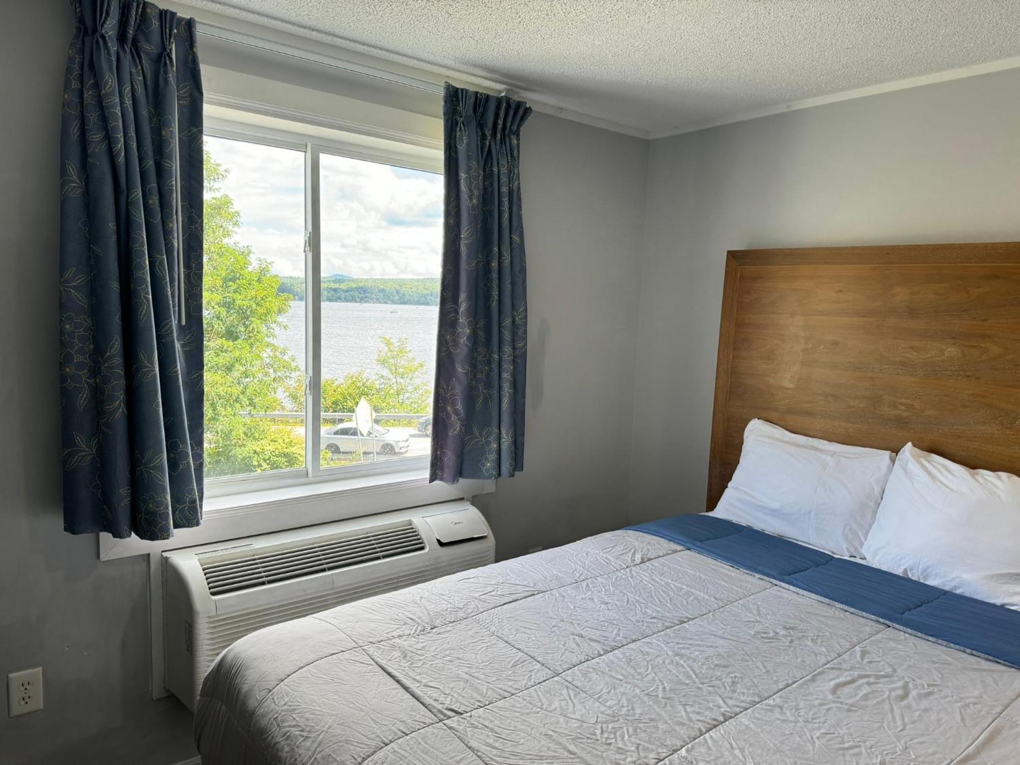 Winnisquam Lake Inn Tilton Exterior foto