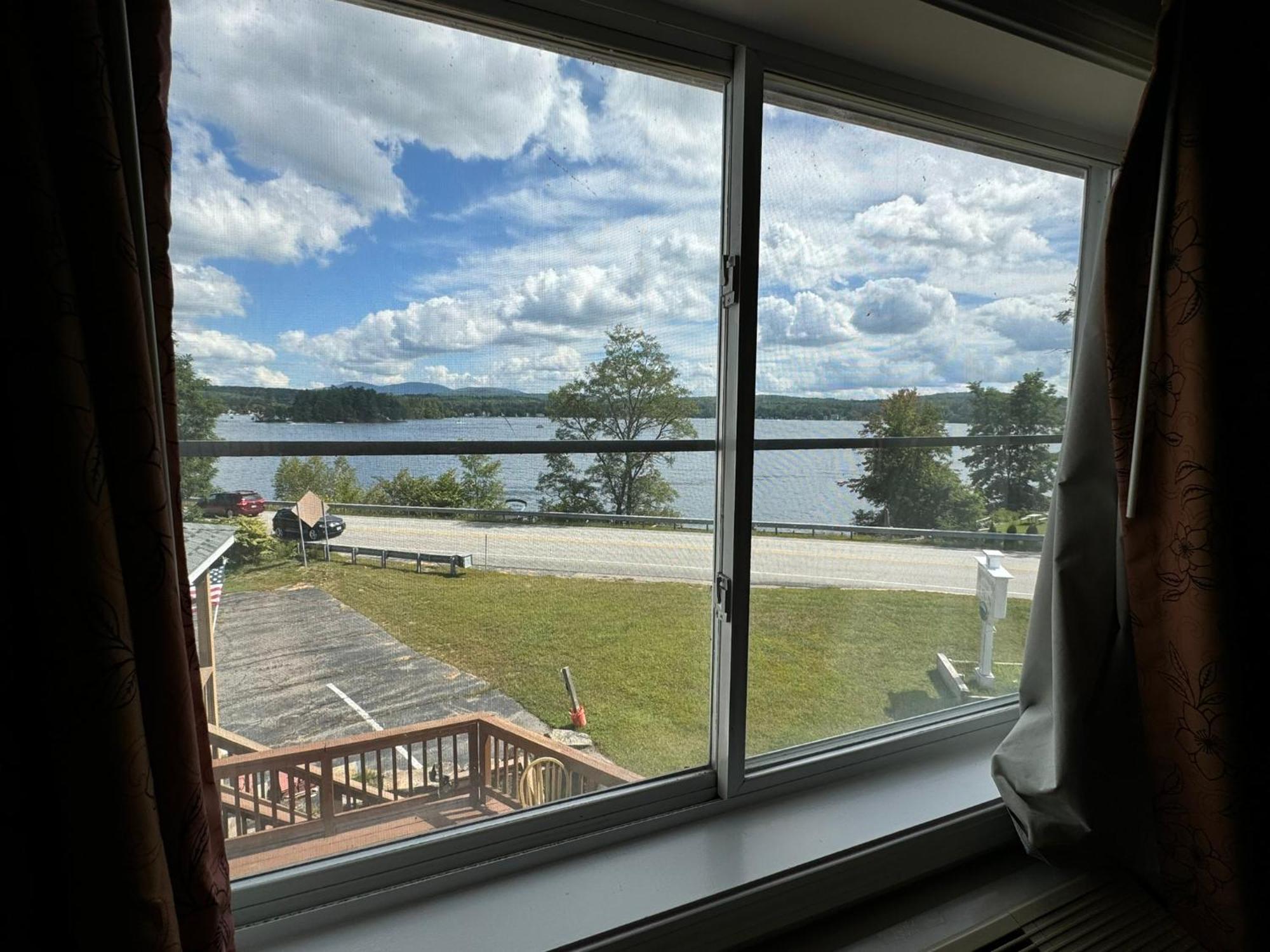 Winnisquam Lake Inn Tilton Exterior foto