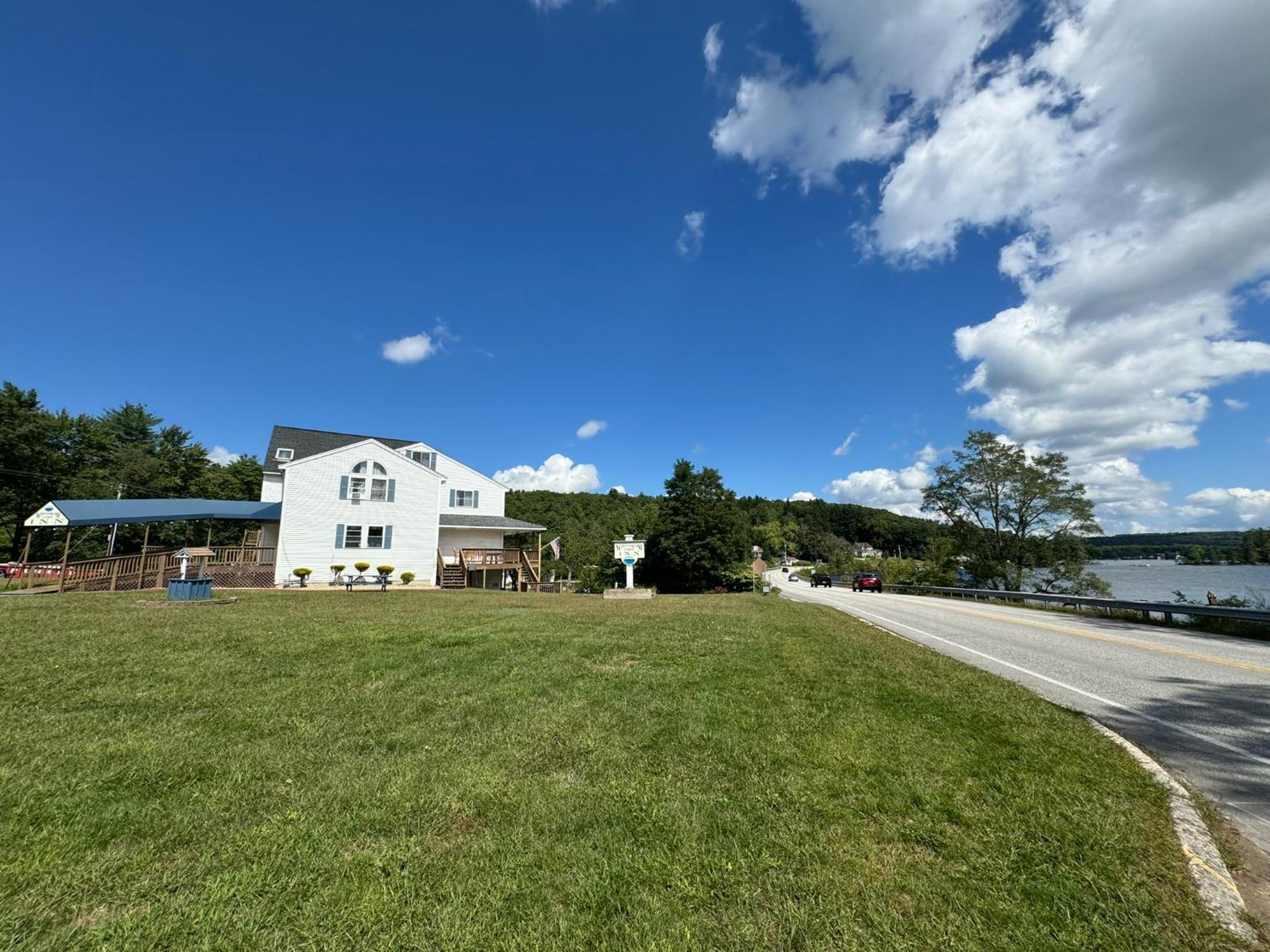 Winnisquam Lake Inn Tilton Exterior foto